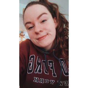 Meet your Posher, Kim